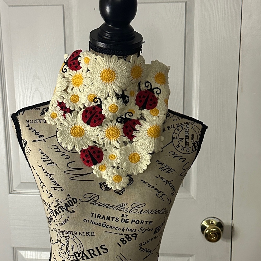 Daisy & Ladybug Hair Accessory